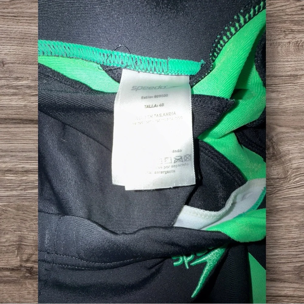 Speedo Endurance Jammer Swim Shorts Black & Green Men’s‎ Size 40 Athletic